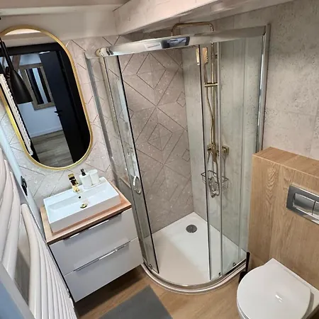 Loft In The Center By Kobiela كاتوفيتسه