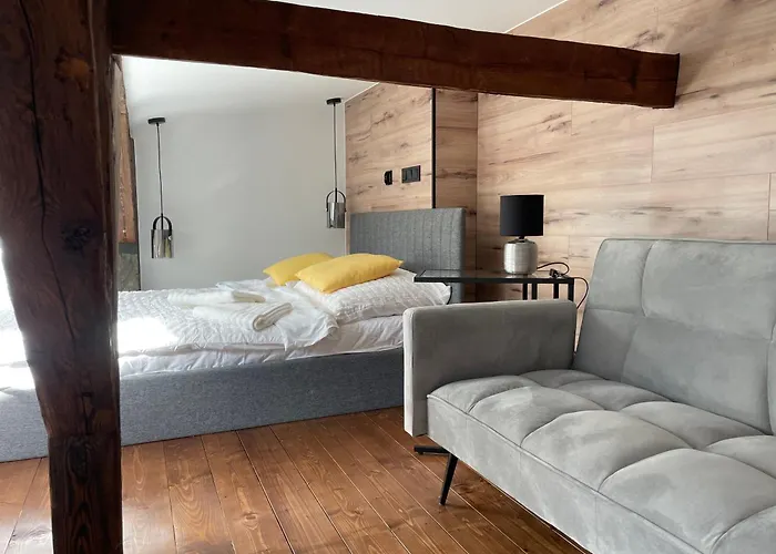 Loft In The Center By Kobiela קטוביץ