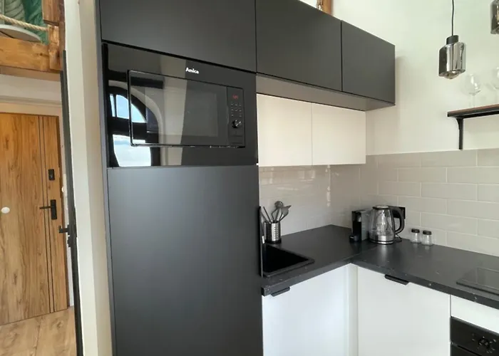 Loft In The Center By Kobiela קטוביץ