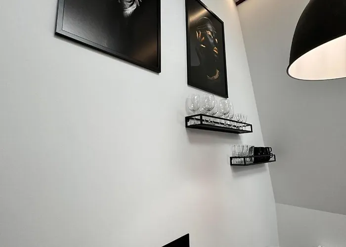 דירה Loft In The Center By Kobiela קטוביץ