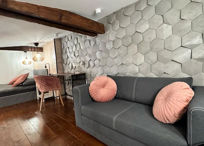 Loft In The Center By Kobiela * קטוביץ