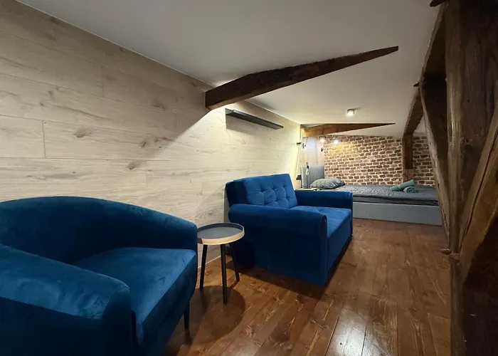 Loft In The Center By Kobiela קטוביץ