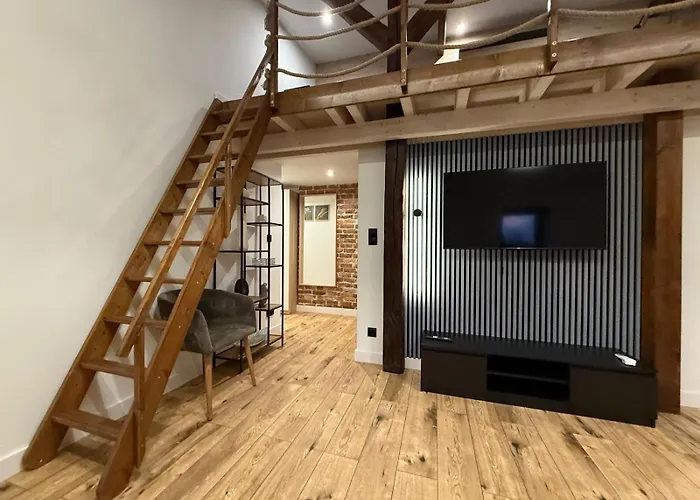 Loft In The Center By Kobiela